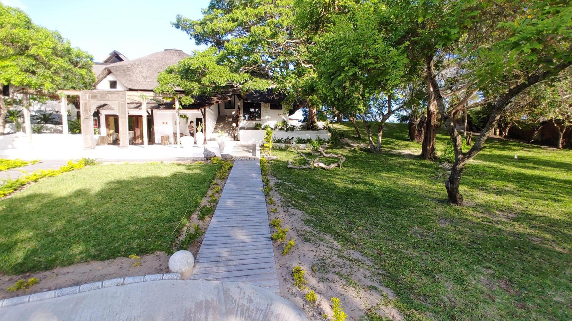 Mukumbura Lodge Bilene Vila Praia Do Bilene Kültér fotó